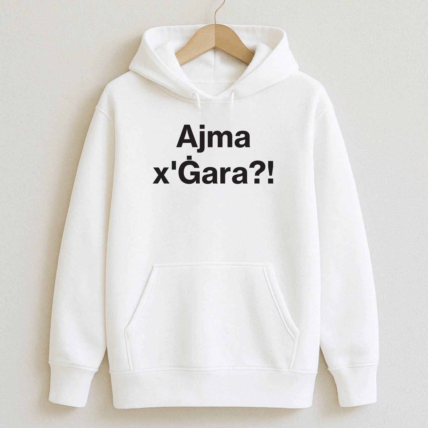 Ajma x’ġara?! - Hoodie / White / S - T-Shirts and Hoodies